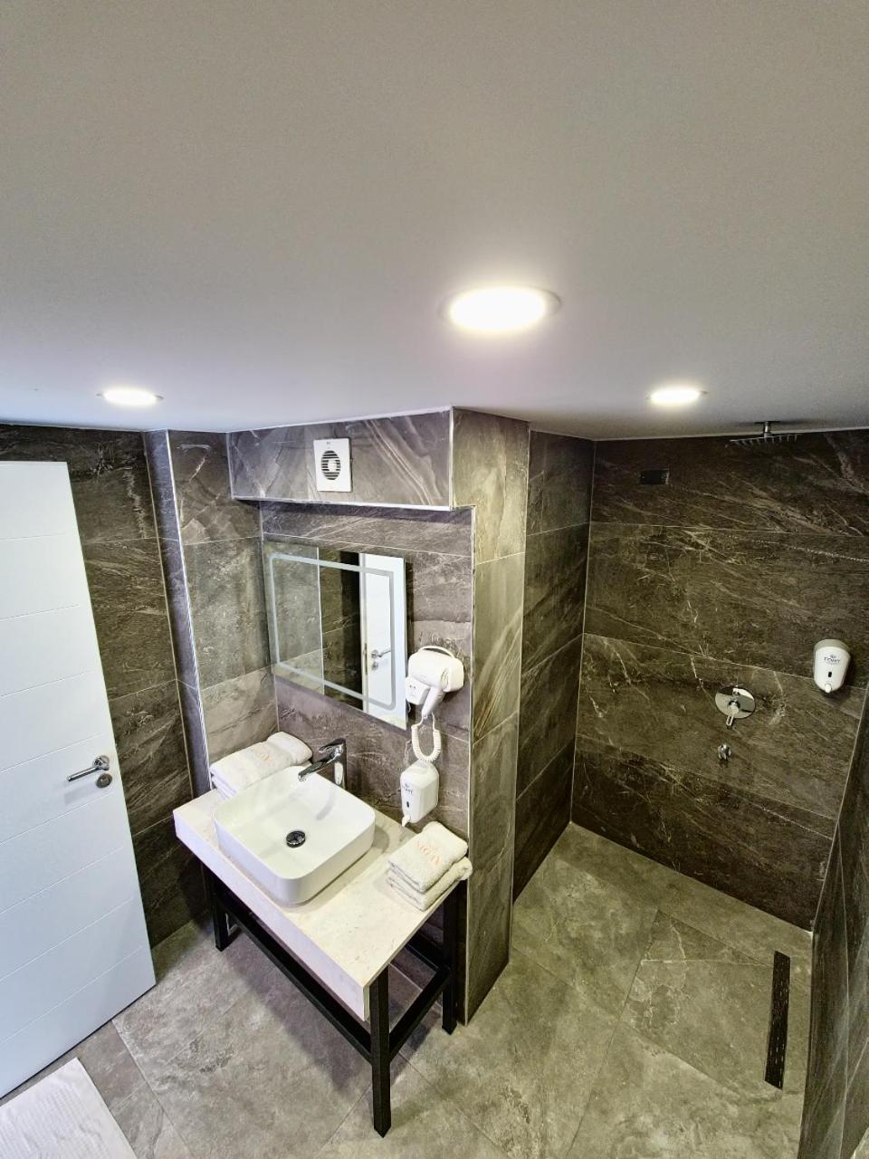 Hotel Alion21 Durrës